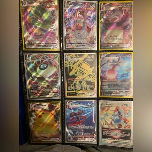 Pokémon Collection - Picture 13 of 16